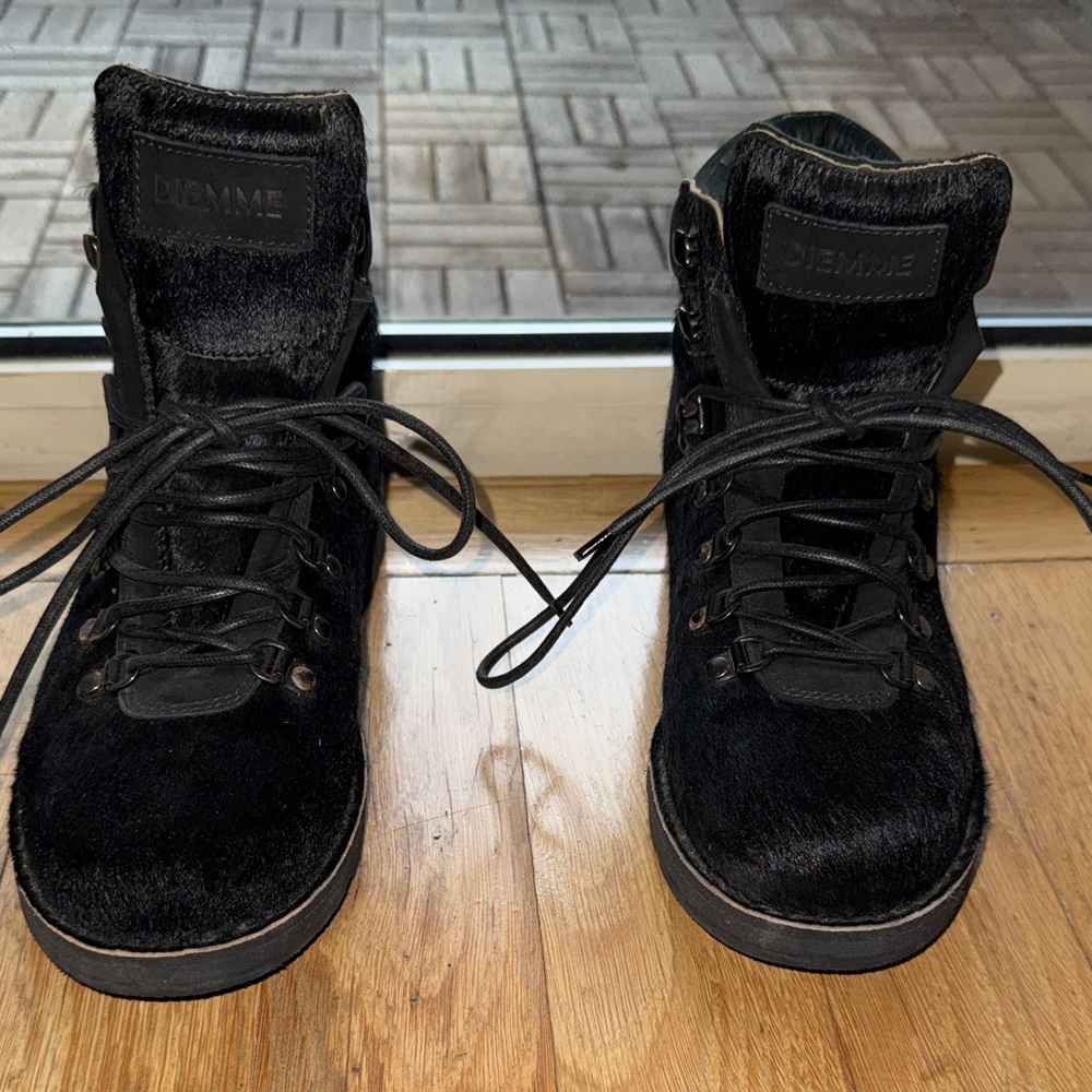 Diemme Women's Black Textured Winter Boots